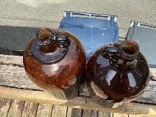 2 Vintage Amber Glass Jugs Chambord 4L Carboys with Handles ! - Photo 5
