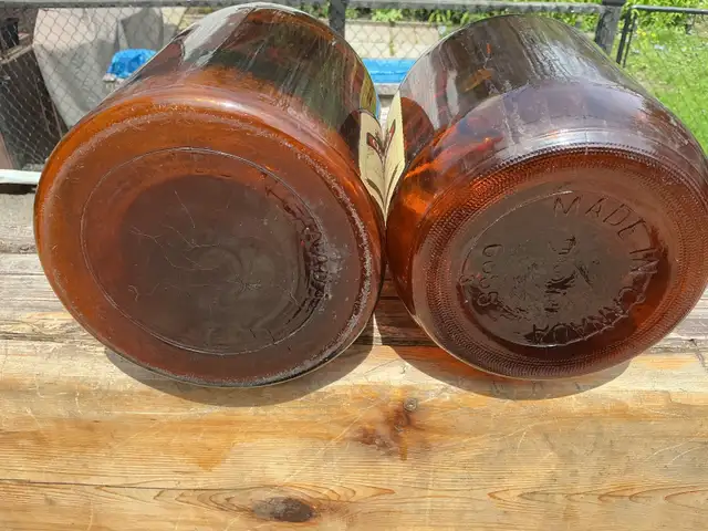 2 Vintage Amber Glass Jugs Chambord 4L Carboys with Handles ! - Photo 6