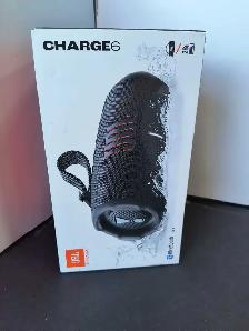JBL Charge 6 Bluetooth speaker new open box