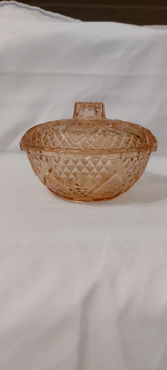 Vintage Candy Dish Fleur-De Lis Hearts & Roses Pink