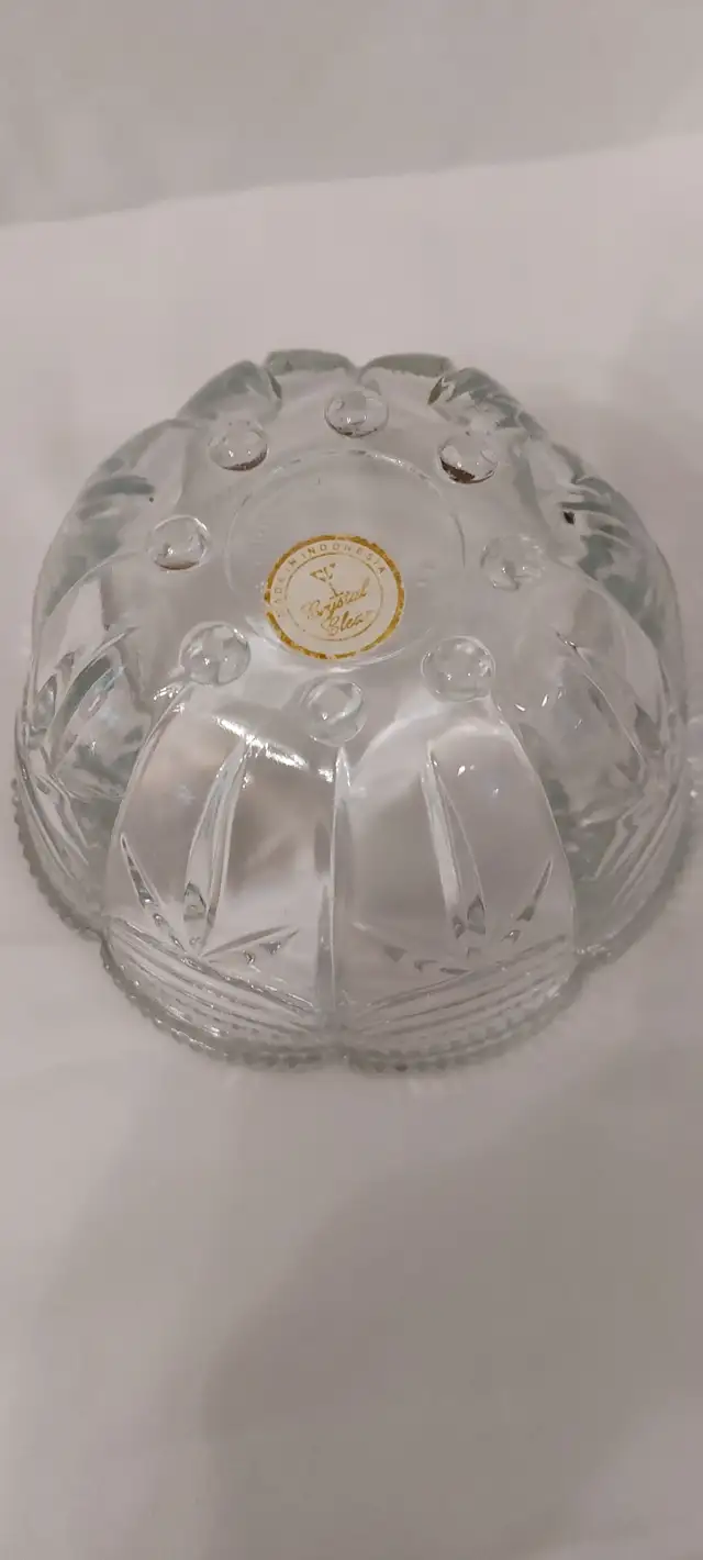 Crystal Clear Candy Dish / Crystal Sugar or Candy Dish - Photo 2