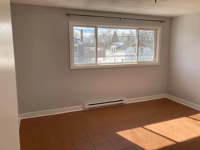 Mill Road Child/Pet friendly Two Bedroom- Available Immediately - Photo 8
