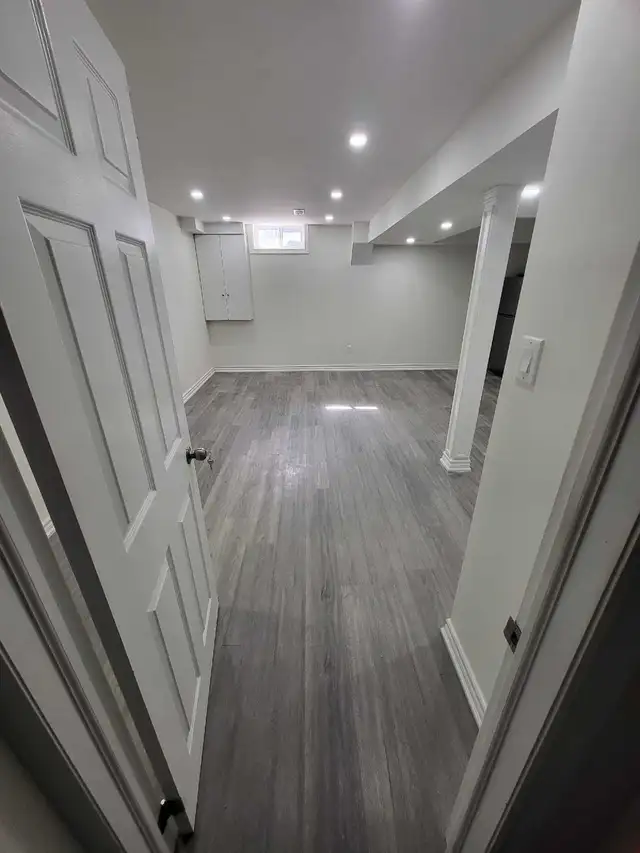 Cozy, All-Inclusive Basement Bachelor – $1,400/month - Photo 7