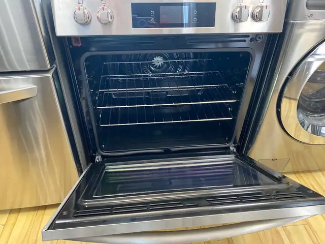 LG Fridges Stoves Washers & Dryers - Photo 3