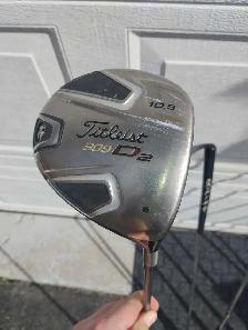 Titleist 909 D2 Driver Diamana R Flex