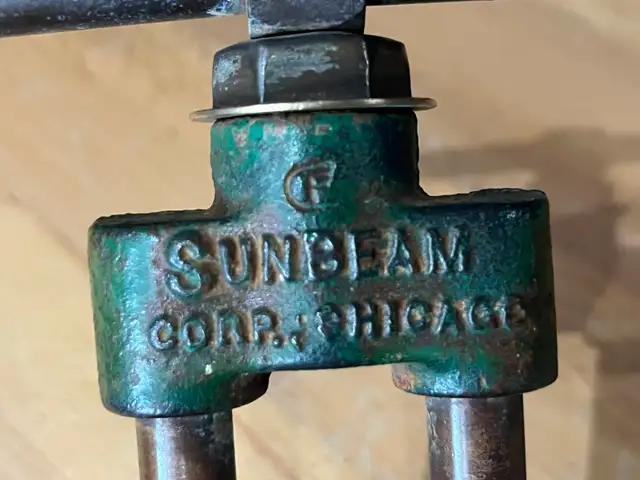 Vintage 1932 Rain King Model 1 sprinkler - Photo 8