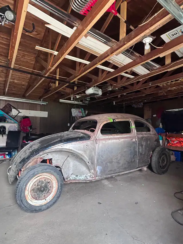Vw beetle chop top project .