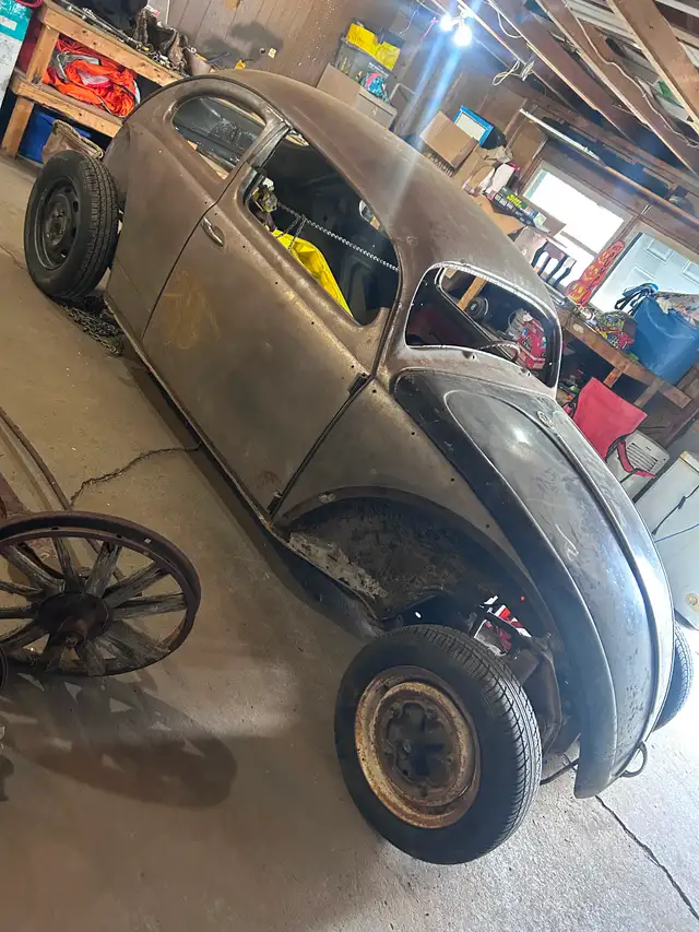 Vw beetle chop top project . - Photo 5