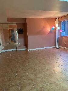 Furnished room