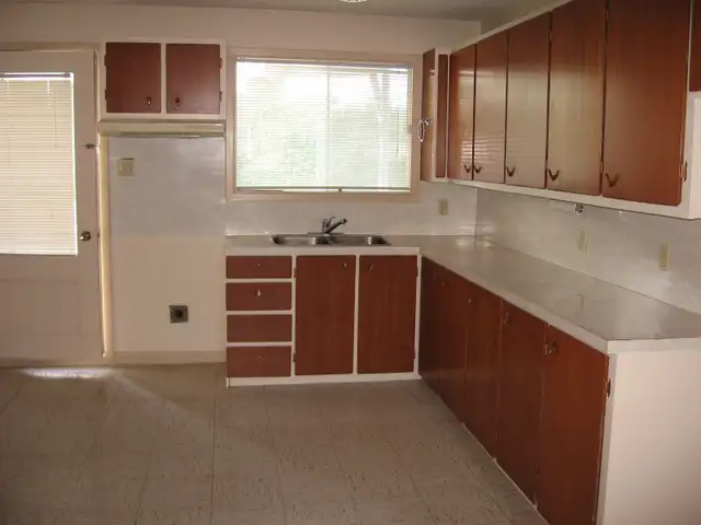 LOGEMNENT A LOUER 2560 RUE BONIN - Photo 3
