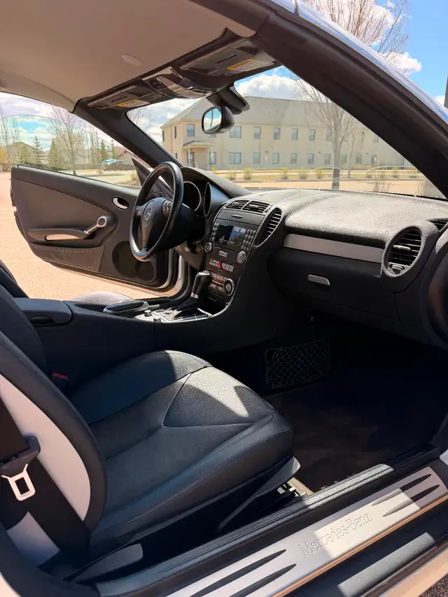 2005 Mercedes Benz SLK350 - Photo 8