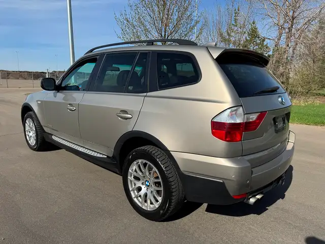 2010 BMW X3 AWD 30i = CLEAN CAR FAX - Photo 3