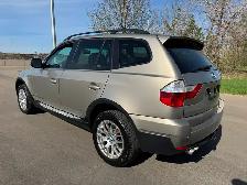 2010 BMW X3 AWD 30i = CLEAN CAR FAX - Photo 3