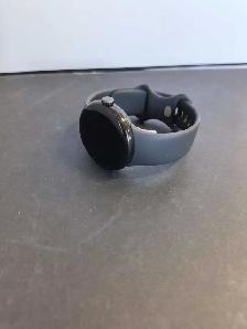 1st gen Google Pixel Watch - Photo 2