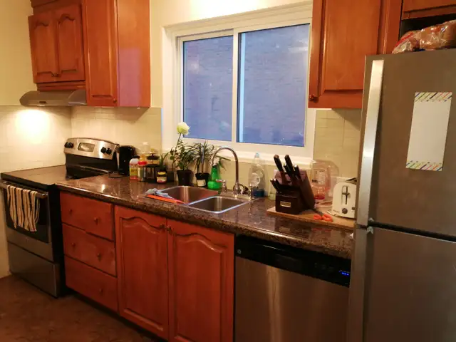 Roommate needed, near Algonquin College,$650, June 1 - Photo 3