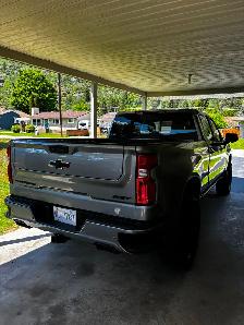 2025 Chev Silverado 1500 - Photo 3