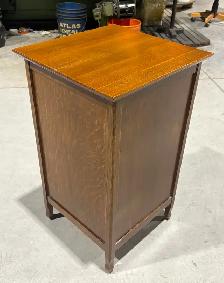 Antique OAK WOOD Arts & Crafts Music Cabinet (c. 1930s) - Photo 7