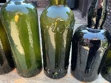 7 Antique Green & Dark Collectible Glass Bottles ! - Photo 3