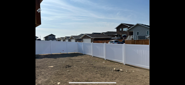 Vinyl Fence Sale