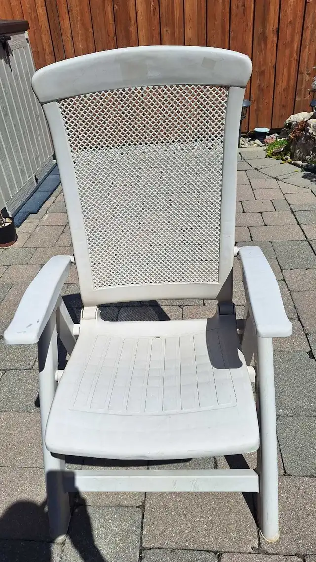 Outdoor chair - Photo 5