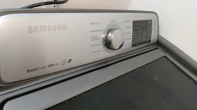 Samsung Washing Machine - Photo 3