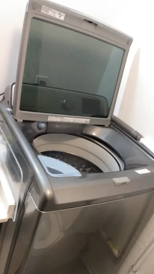 Samsung Washing Machine - Photo 5