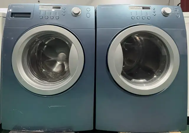 Brada Metallic Blue Washer & Dryer Set – Unique and Large
