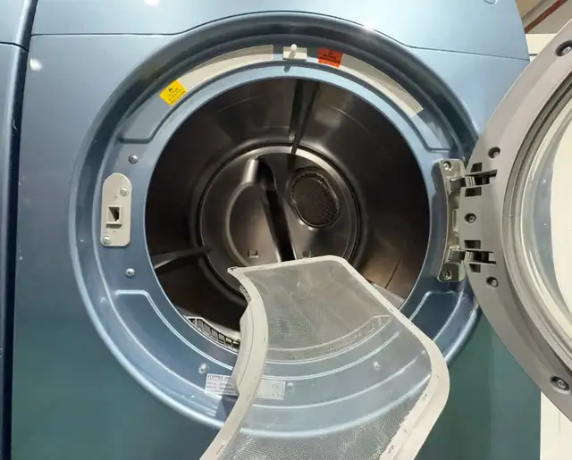 Brada Metallic Blue Washer & Dryer Set – Unique and Large - Photo 5