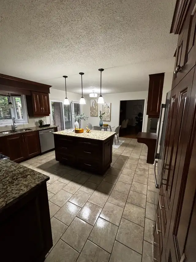 Blue Ribbon Cleaning Co. - Photo 8