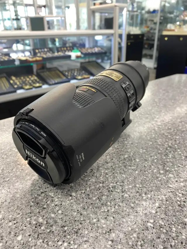 Nikon 70-200mm ED Vibration Reduction Zoom Lens - Photo 4