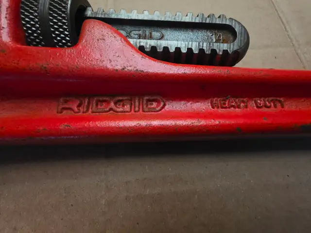 Ridgid Heavy Duty 14' Pipe Wrench - Photo 3