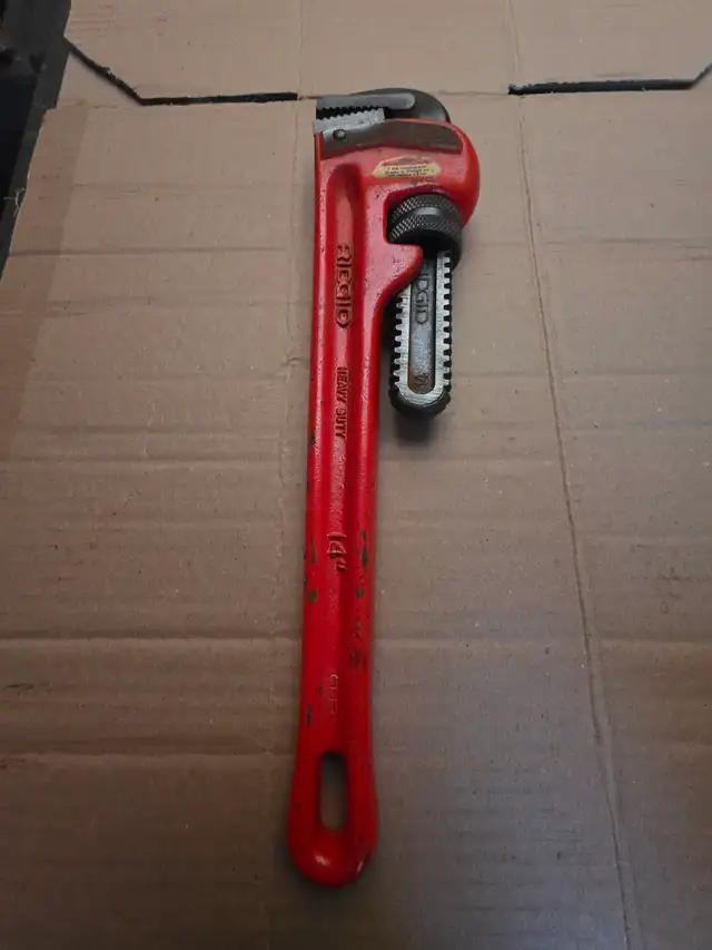Ridgid Heavy Duty 14' Pipe Wrench - Photo 4