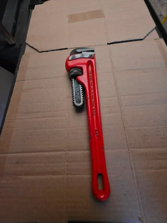 Ridgid Heavy Duty 14' Pipe Wrench - Photo 5