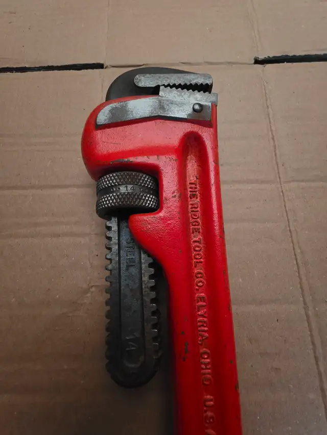 Ridgid Heavy Duty 14' Pipe Wrench - Photo 7