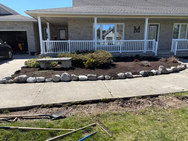 Landscape / Lawn Care Services – Mulching & Grass - Photo 4