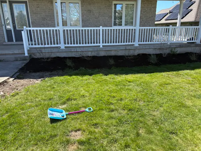 Landscape / Lawn Care Services – Mulching & Grass - Photo 5