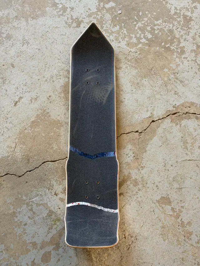 Skateboard decks and wheels - Photo 6