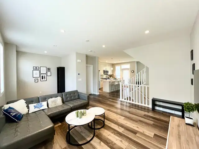 Westsprings 3 bedrooms 4 baths town house for rent - Photo 2