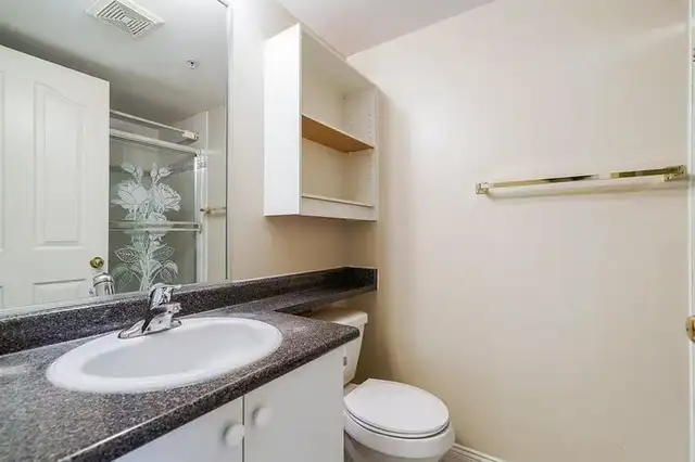 2-bedroom suite for rent near PNE in East Vancouver - Photo 5