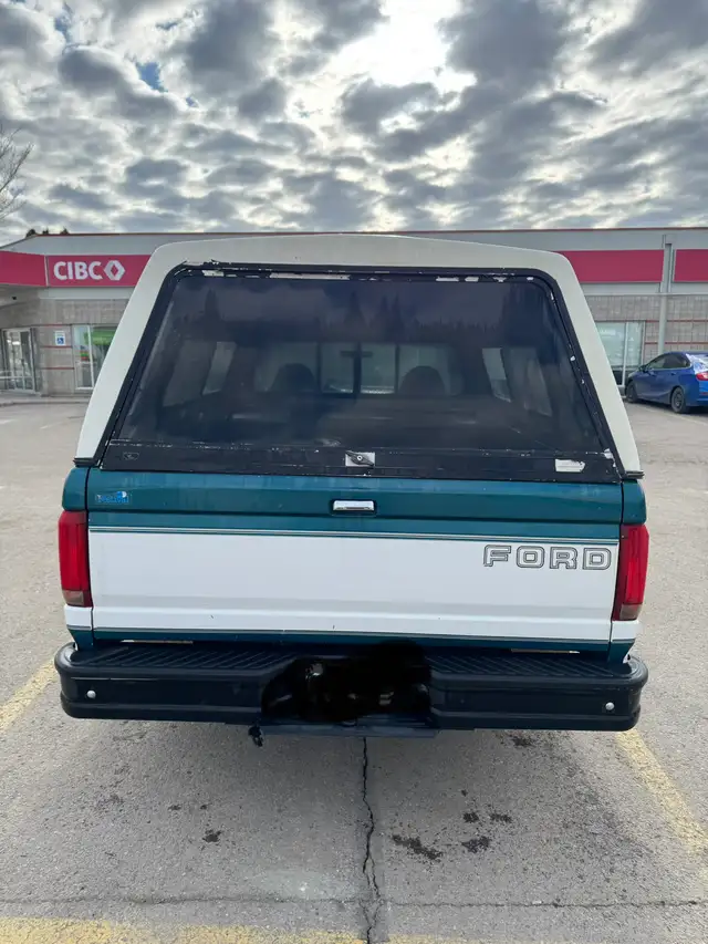 1996 Ford f-150 XL - Photo 8