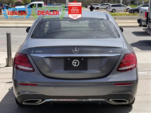 2017 Mercedes-Benz E-Class E300 //AMG PKG | BURMESTER | PANO | L - Photo 7
