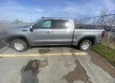 2024 GMC Sierra 1500 SLE Crew 4X4 | Heated Wheel   Seats - Photo 3
