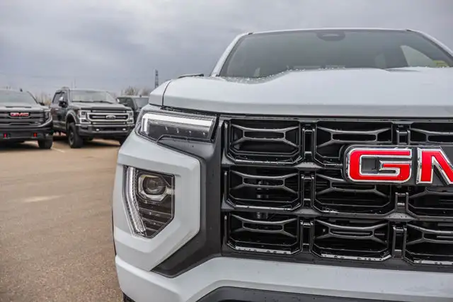 2026 GMC Canyon Elevation - Photo 11