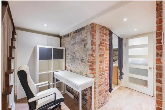 3 Bedroom, 2 Full Bath - Downtown - Photo 9