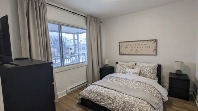 ️ENTIÈREMENT MEUBLÉ ET ÉQUIPÉ TOUT COMPRIS 2 chambres - Photo 2