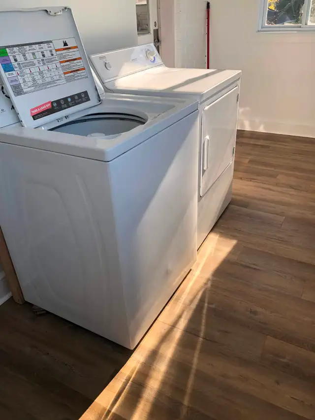 ️ENTIÈREMENT MEUBLÉ ET ÉQUIPÉ TOUT COMPRIS 2 chambres - Photo 4