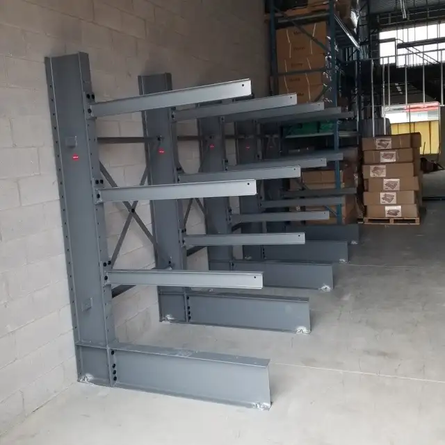 Cantilever Racking In Stock - MADE IN CANADA - Photo 2