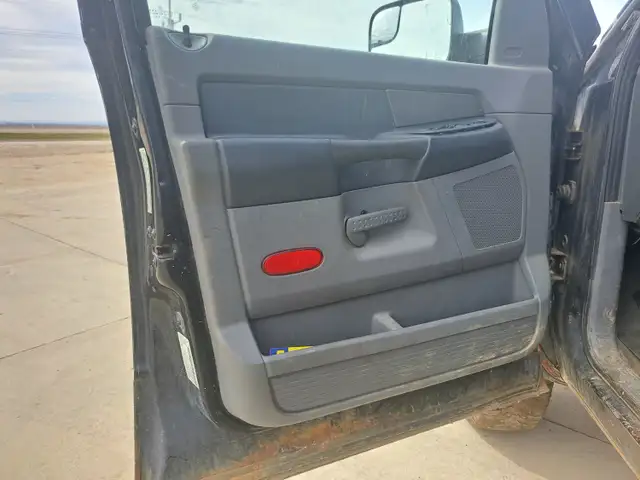 2006 Dodge Ram 3500 - Photo 9