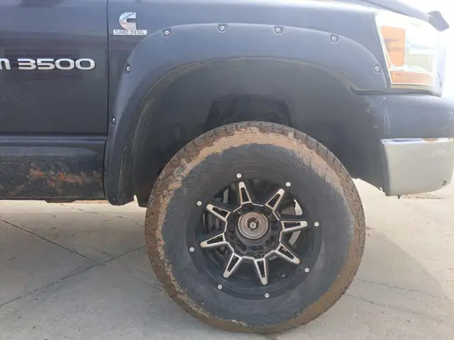 2006 Dodge Ram 3500 - Photo 34