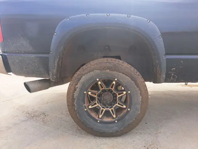 2006 Dodge Ram 3500 - Photo 35